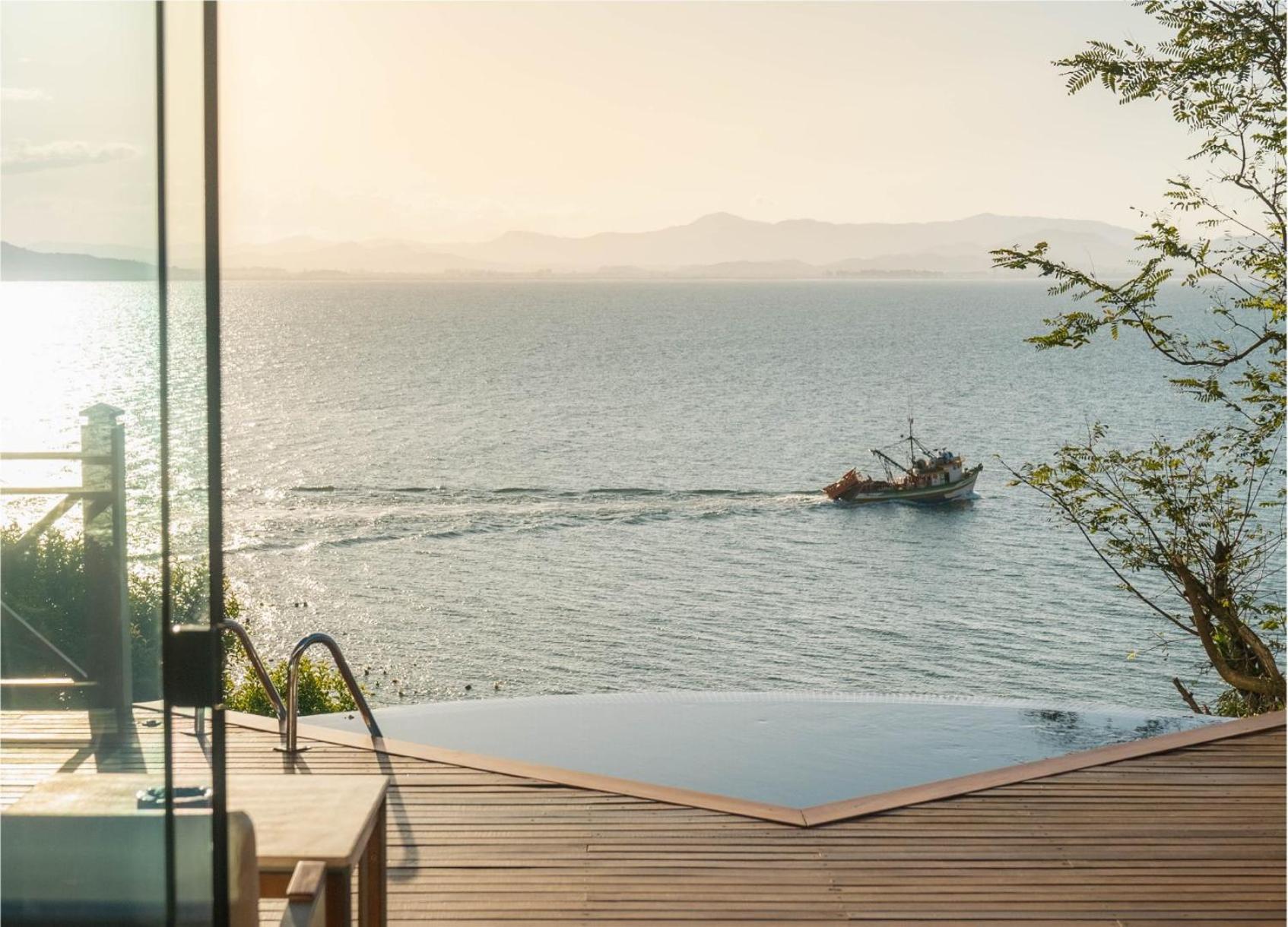 Emerald Bungalow